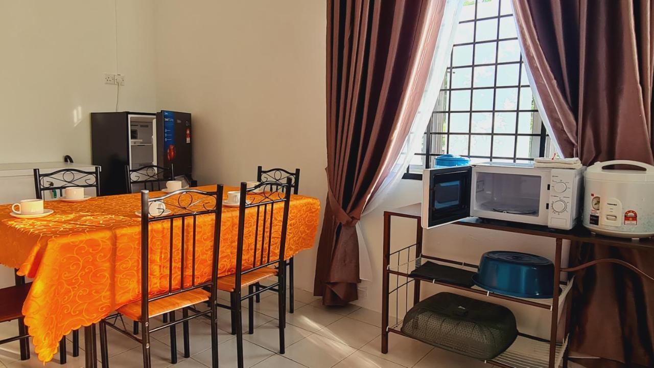 Villa Anjung Klia House 72 With Neflix Banting  Exterior foto